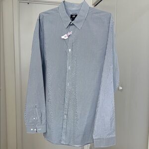 H&M Men's Pale Blue Fine-Striped Dress Shirt